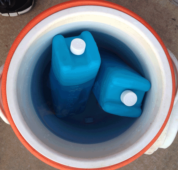 Kooler Kube's in round ice chest